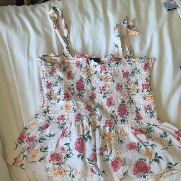 Flowery spring top - Picture 1 of 1